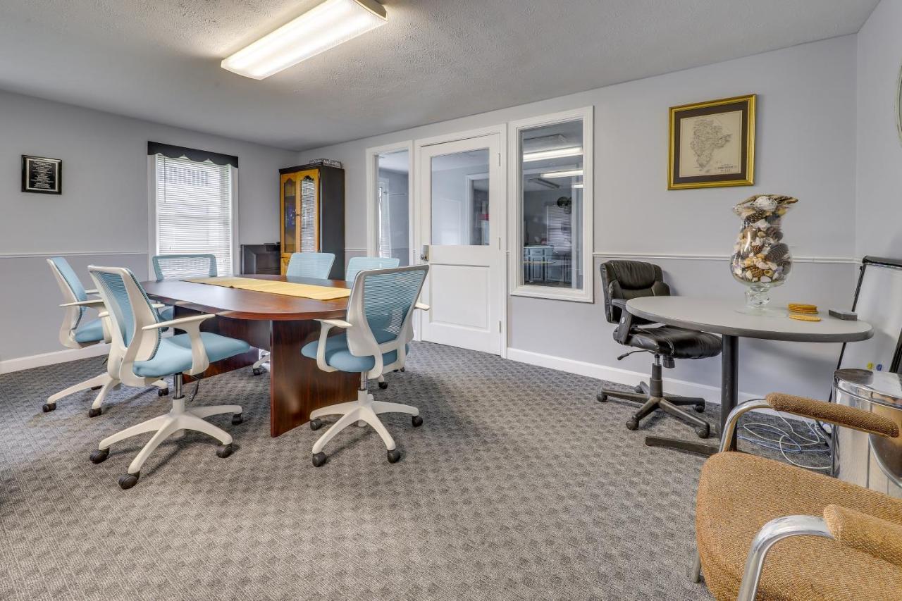 Quaint Condo In Wells With Community Indoor Pool! Eksteriør billede