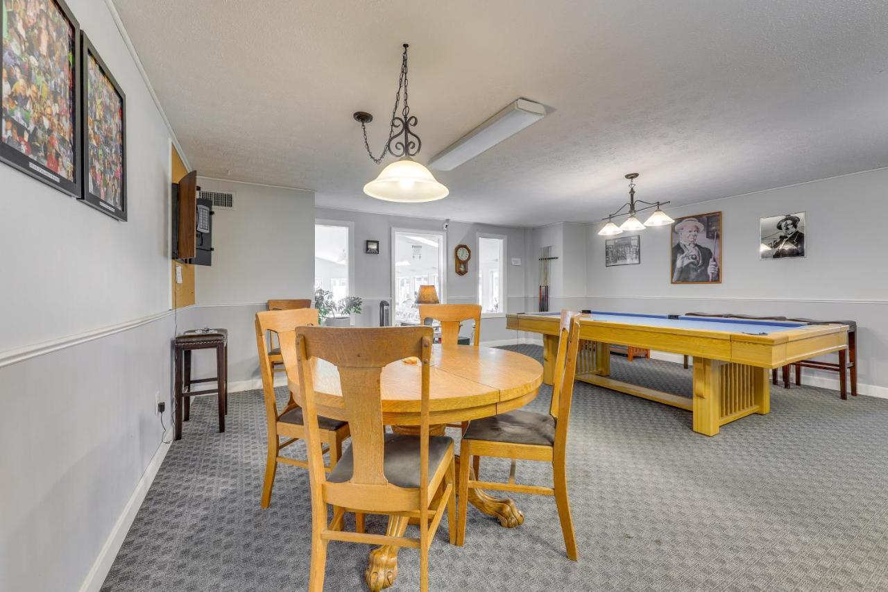 Quaint Condo In Wells With Community Indoor Pool! Eksteriør billede
