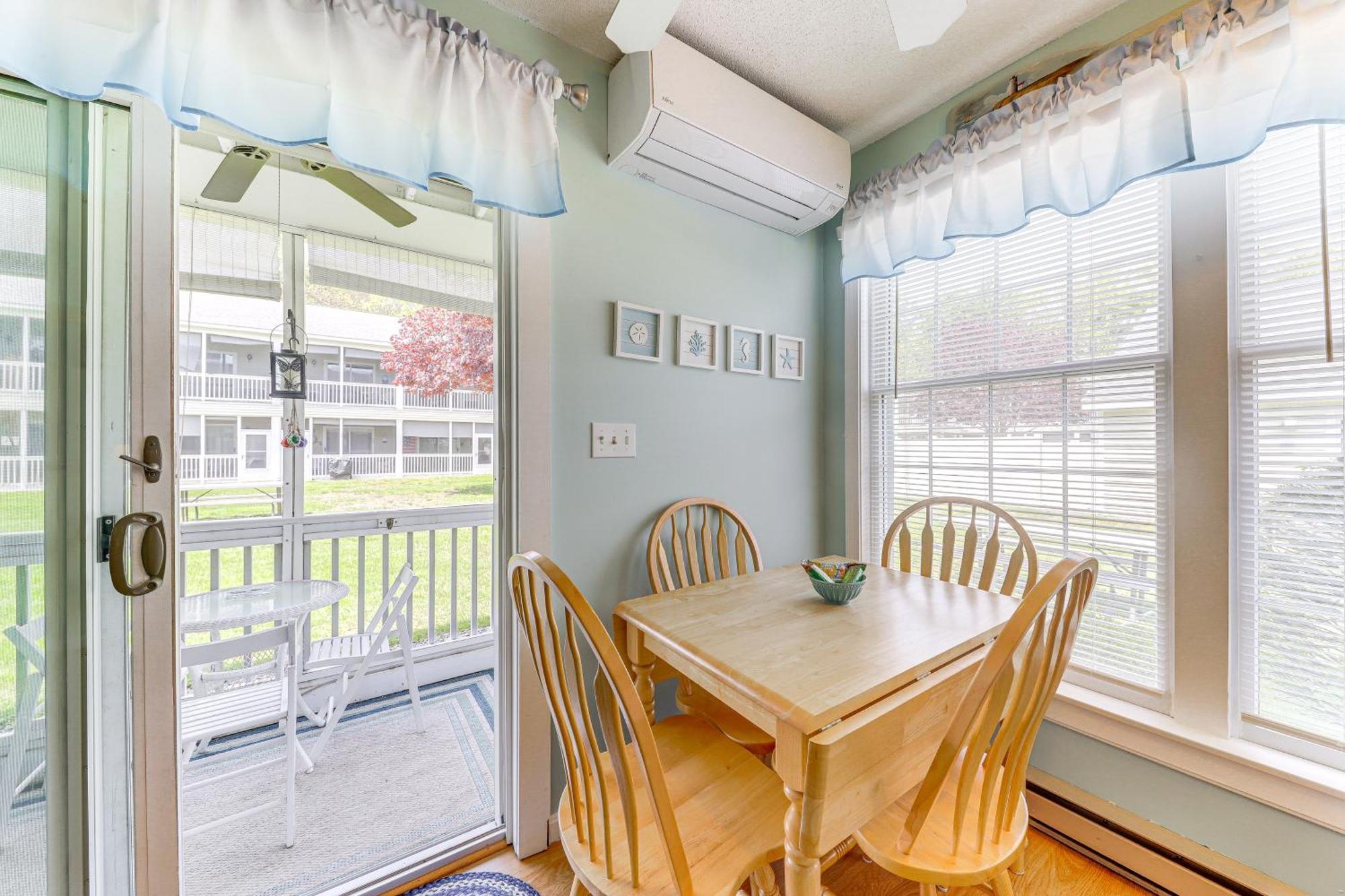 Quaint Condo In Wells With Community Indoor Pool! Eksteriør billede